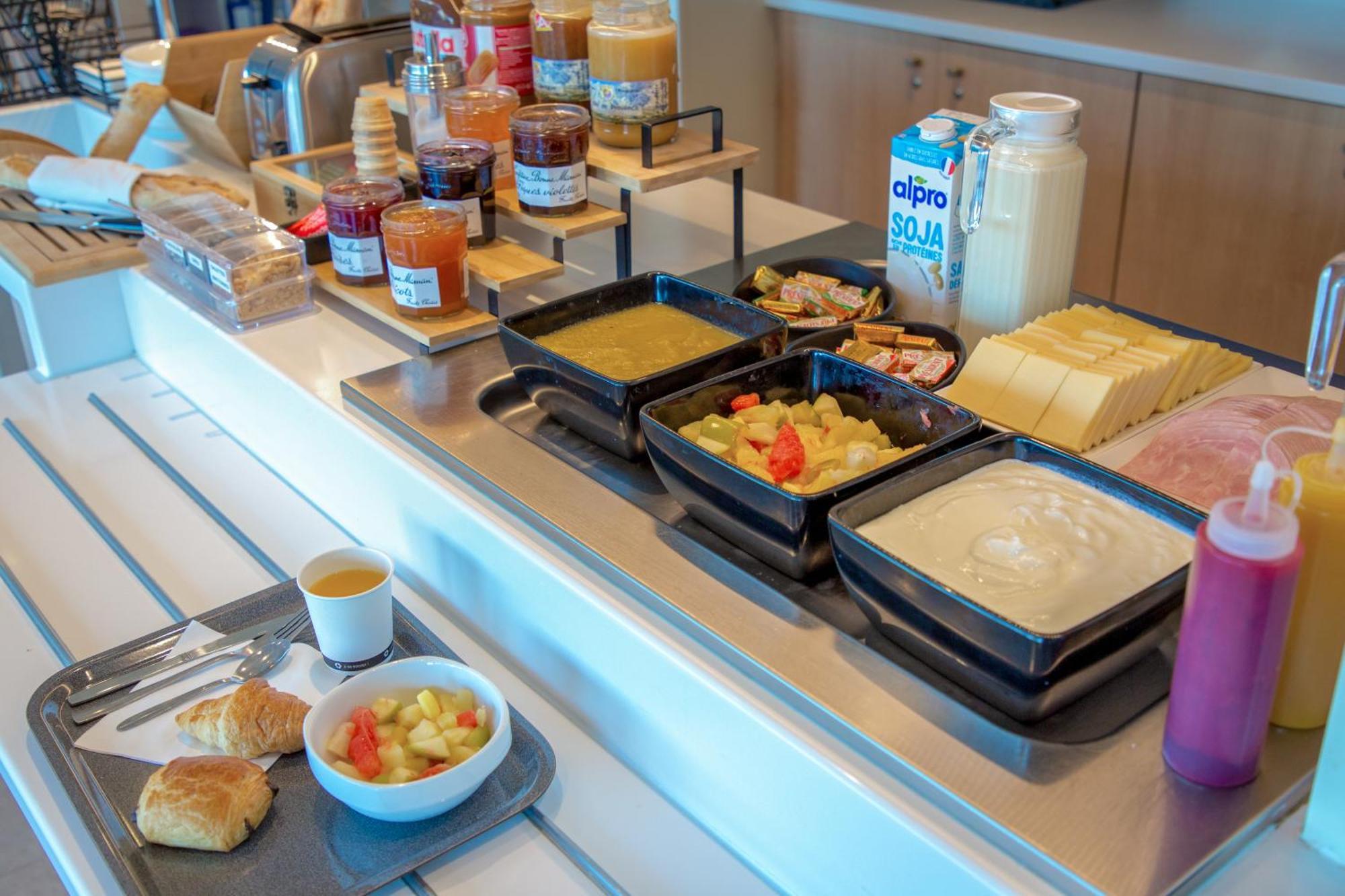 Ibis Budget Saint-Maximin ภายนอก รูปภาพ