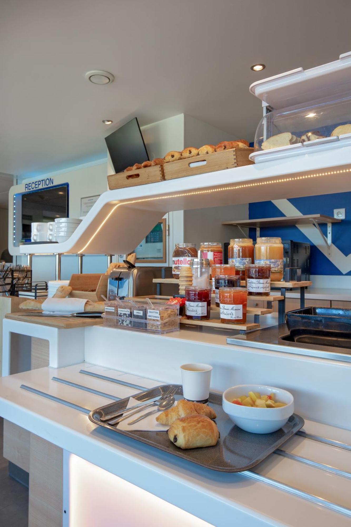 Ibis Budget Saint-Maximin ภายนอก รูปภาพ