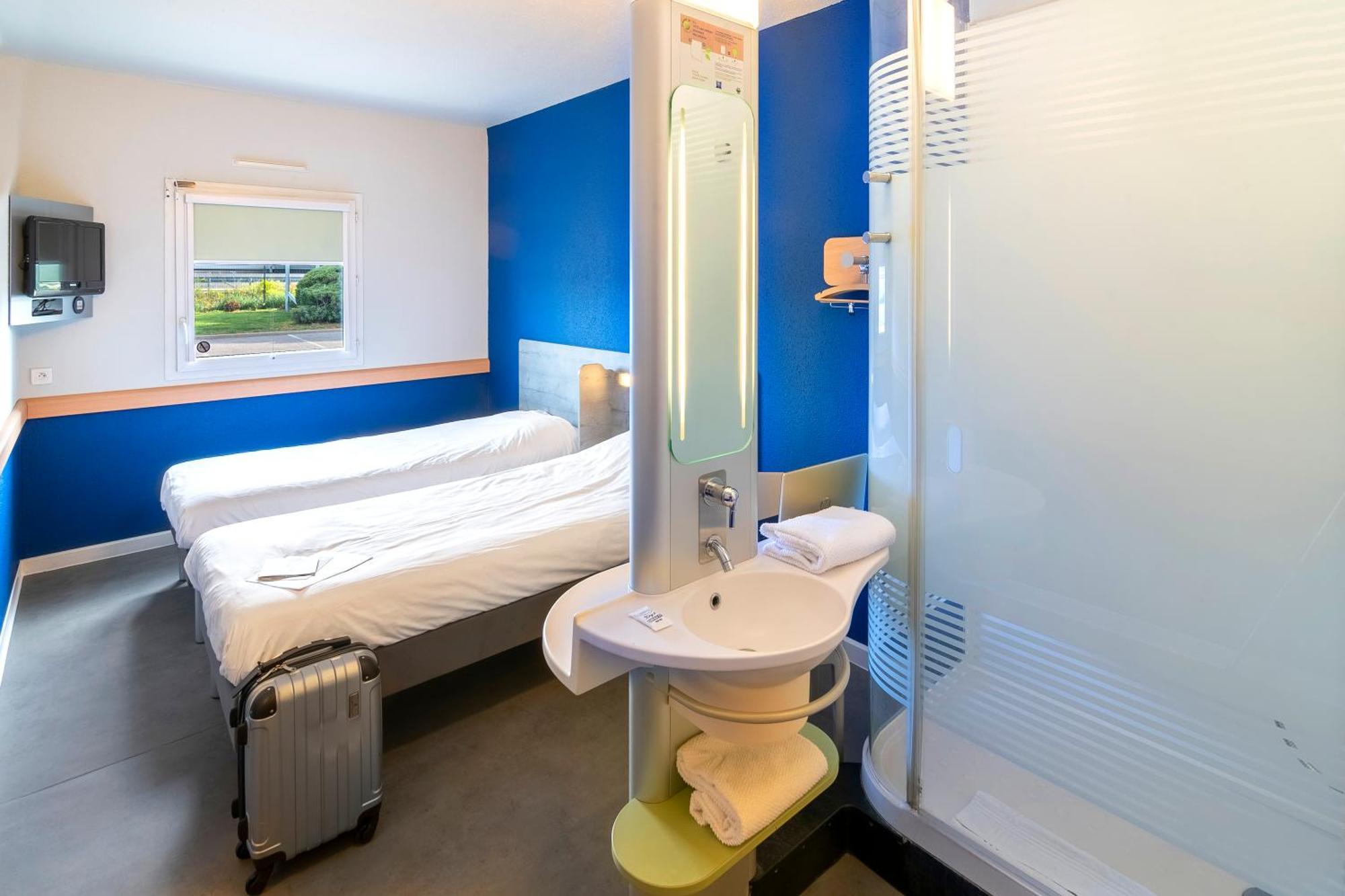 Ibis Budget Saint-Maximin ภายนอก รูปภาพ