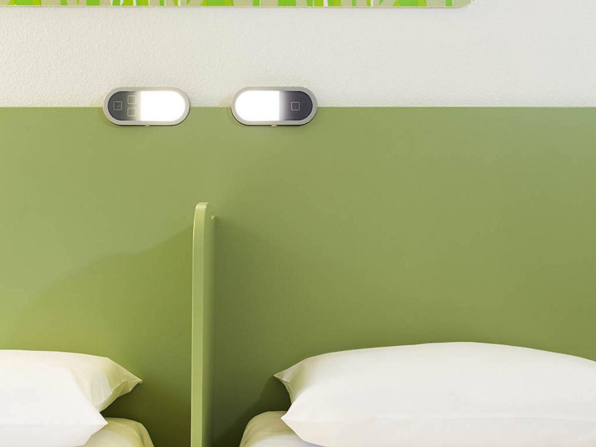 Ibis Budget Saint-Maximin ภายนอก รูปภาพ