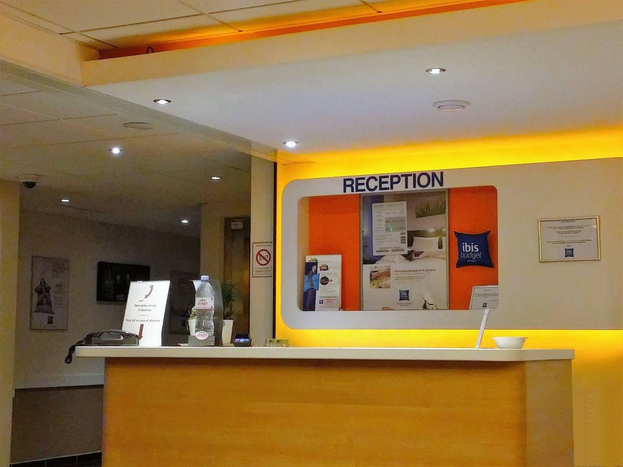 Ibis Budget Saint-Maximin ภายนอก รูปภาพ